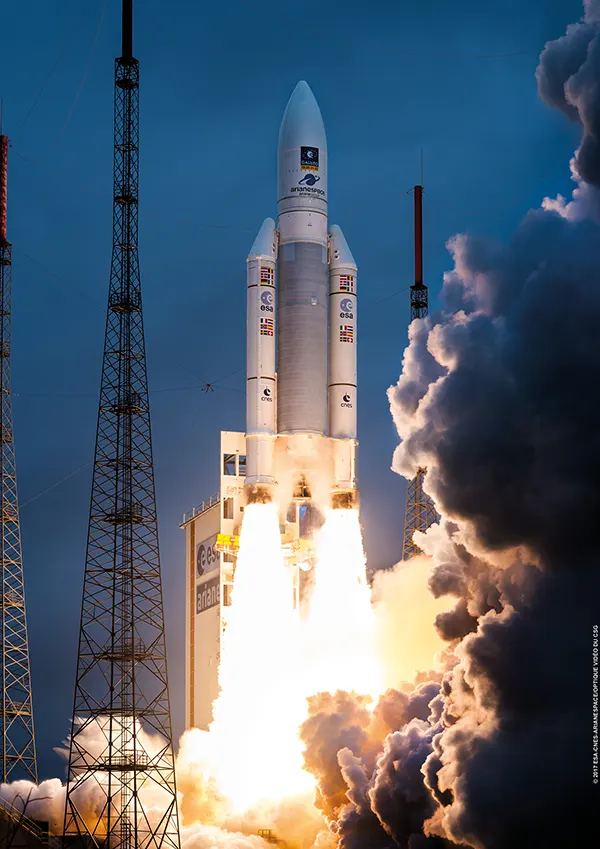 L'association de l’oxygène et de l’hydrogène liquide permet d'obtenir une combustion suffisante pour propulser les 750 tonnes de l’Ariane 5